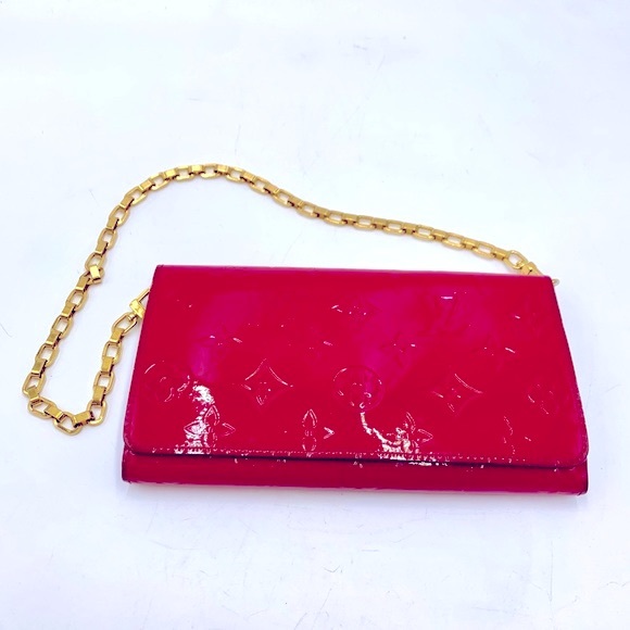 Auth Louis Vuitton Felicie Magenta Vernis Wallet on Chain Pouchette Shoulder Bag - Picture 2 of 15